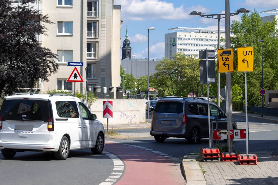 Stauchaos befürchtet: Auch an der Reitbahnstraße dürfte es am Montag regen Verkehr geben.