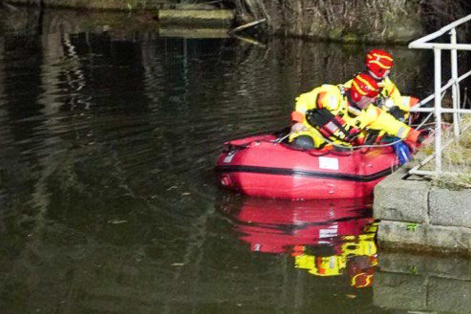 Trauriger Fund in der Oberlausitz: Senior nach umfangreicher Suche aus Fluss geborgen