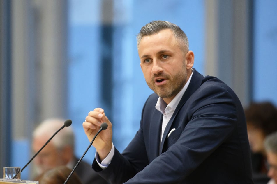 AfD-Spitzenkandidat Ulrich Siegmund (35) wird Ende Januar nicht gegen CDU-Landeschef Sven Schulze antreten. (Archivfoto)