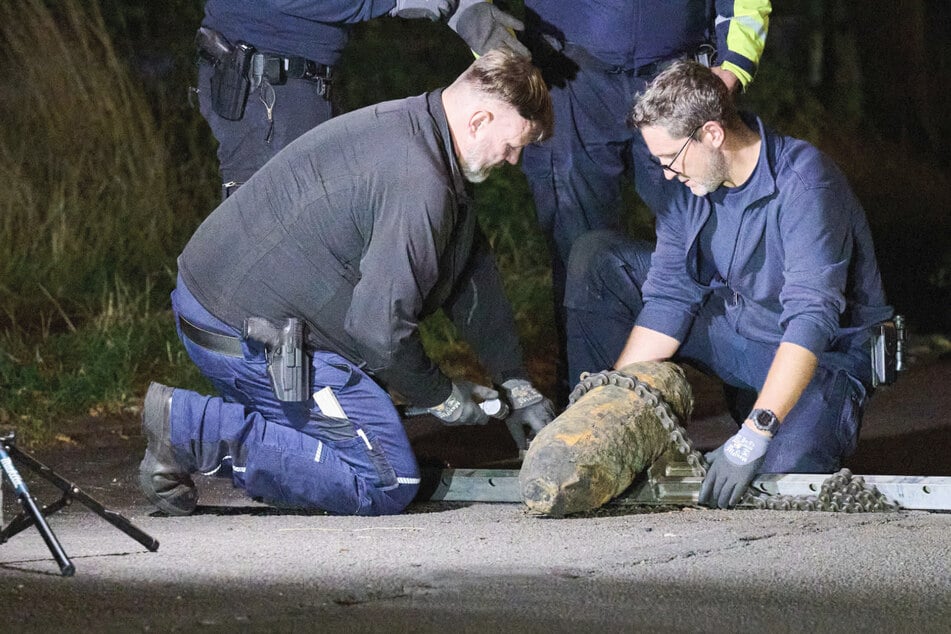 Weltkriegsbombe in Neukölln erfolgreich entschärft: Tausende dürfen in ihre Wohnungen zurück