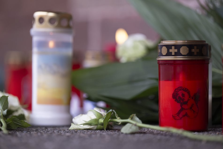 Im Netz zeigen viele Menschen ihre Anteilnahme rund um den Tod von SAT.1-NRW-Nachrichtenmann Björn Reichert. (Symbolbild)