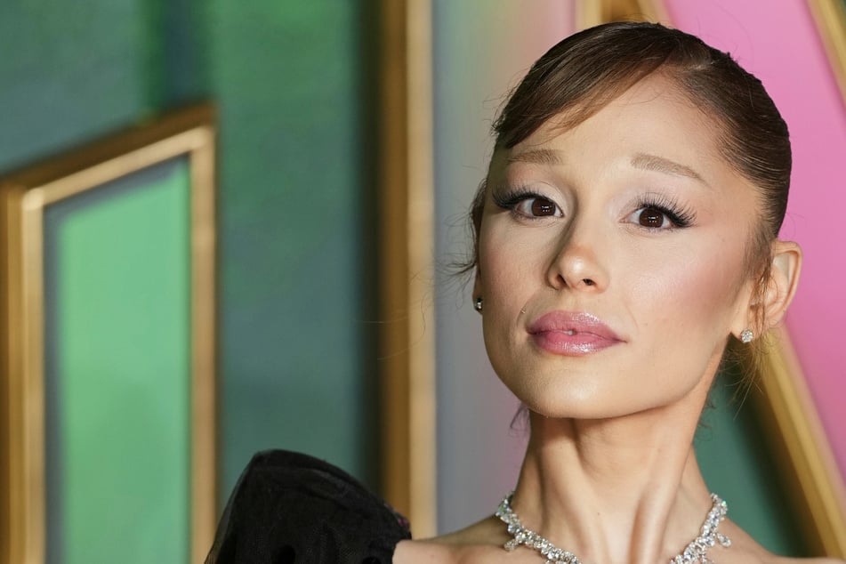 Nach Schock-Attacke auf rotem Teppich: Ariana Grande fühlt sich in altes Trauma zurückgeworfen