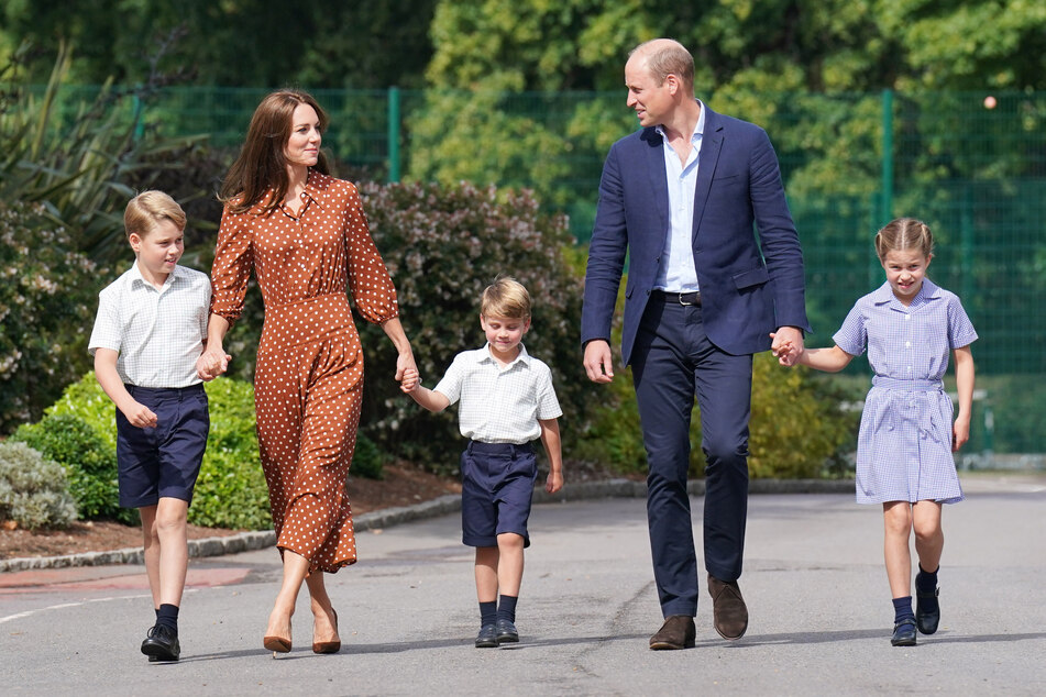 Die Kinder von Prinz William (40) und Prinzessin Kate (41) nehmen bei der Krönungszeremonie eine wichtige Rolle ein: (v.l.n.r.) Prinz George (9), Prinz Louis (4) und Prinzessin Charlotte (7).