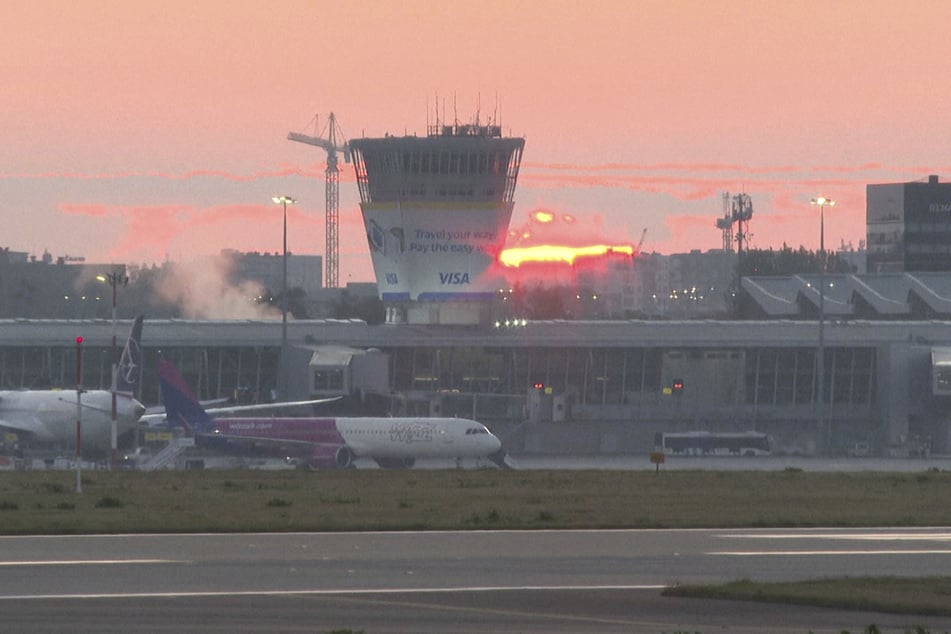 Am Warschauer Chopin-Flughafen herrscht wieder Betrieb.