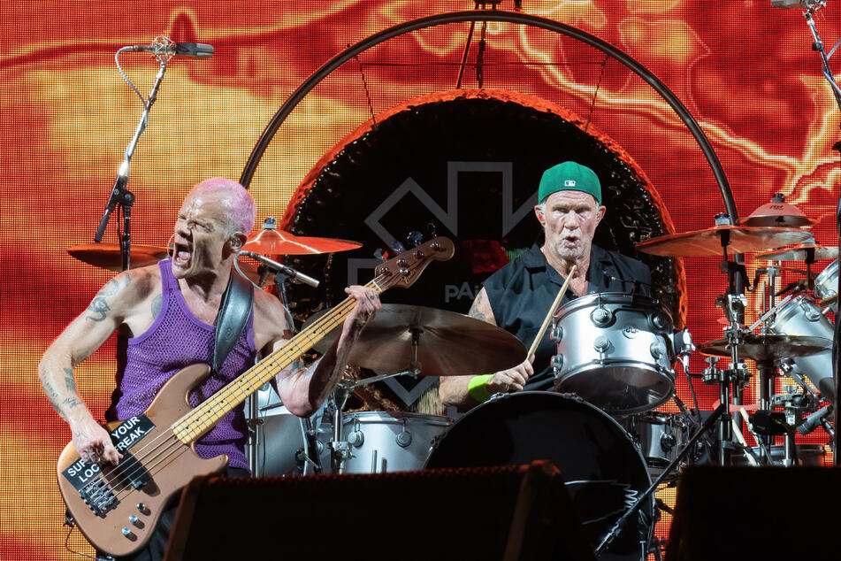 Red Hot Chili Pepper members Flea (l.) and drummer Chad Smith performed during Austin City Limits Music Festival at Zilker Park in Austin, Texas on October 16, 2022.