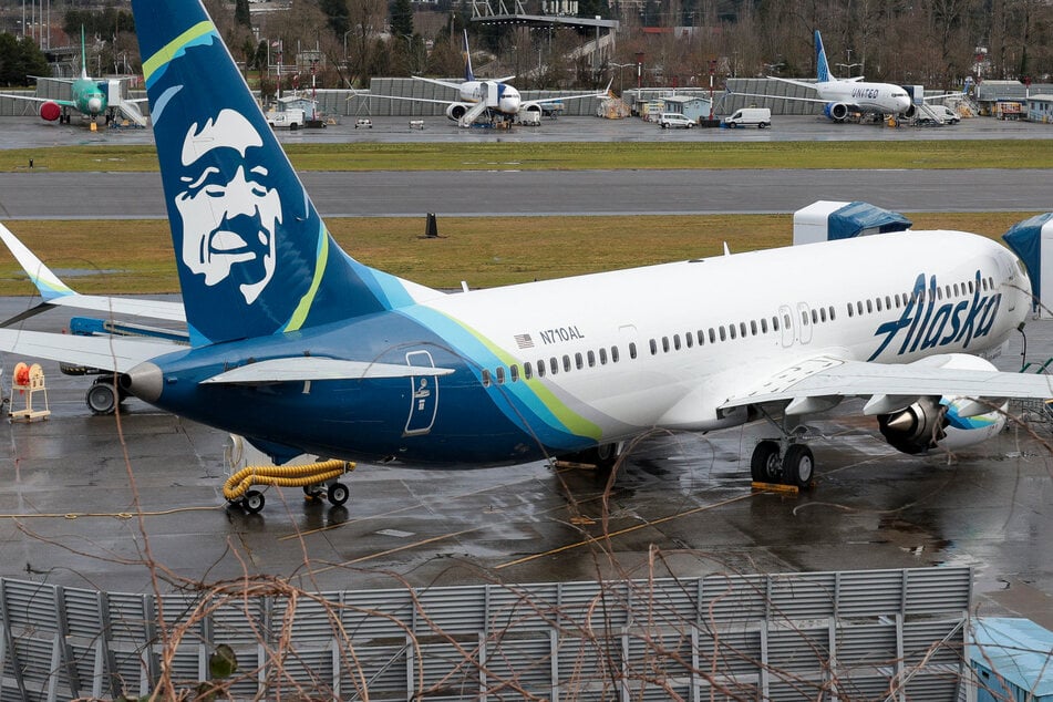 Alaska Airlines' Boeing 737 MAX9 resumes flight after panel blowout
