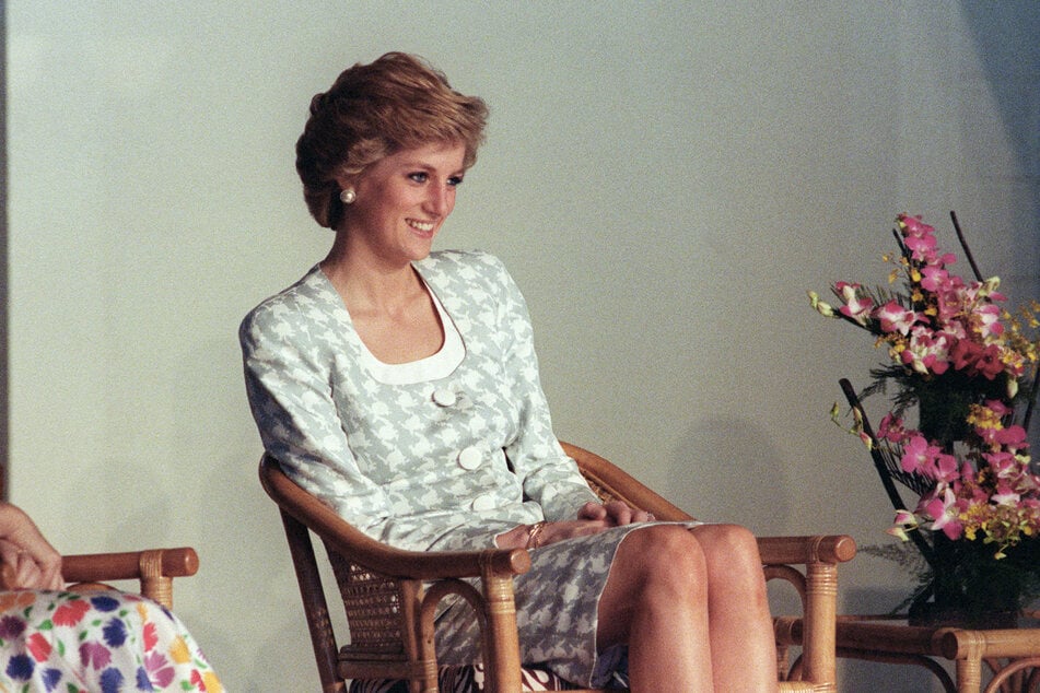 Lady Diana (†36) liebte es, ihren kleinen schwarzen Flitzer selbst zu steuern. (Archivbild)
