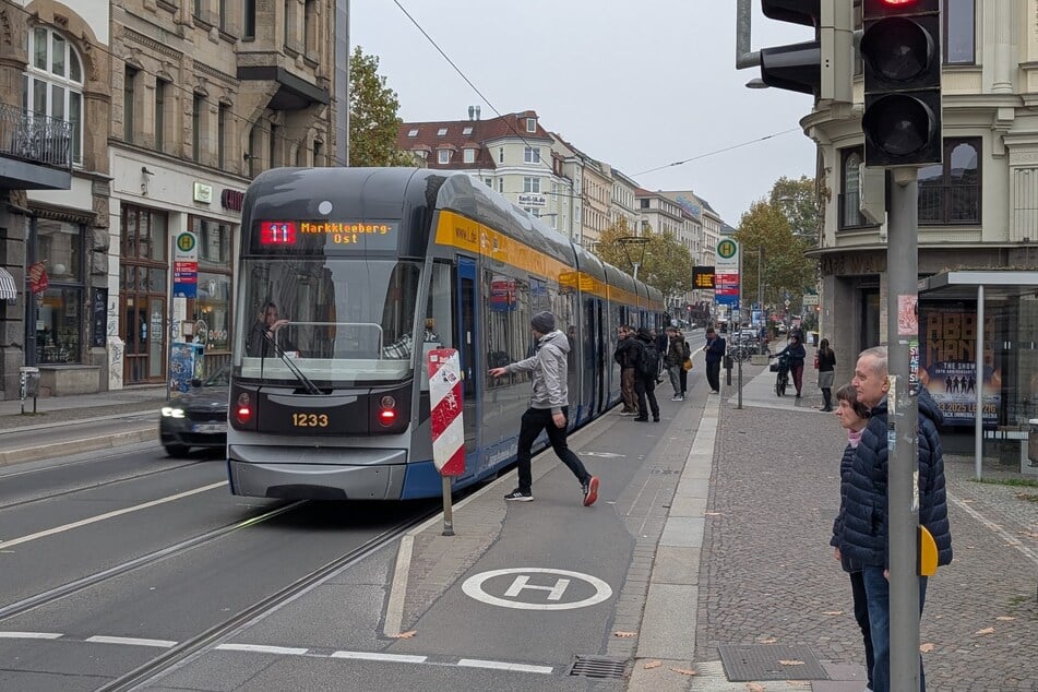 Die Radfahrer sollen künftig genauer auf die Haltestelle Münzgasse und ihre damit einhergehende Wartepflicht hingewiesen werden.