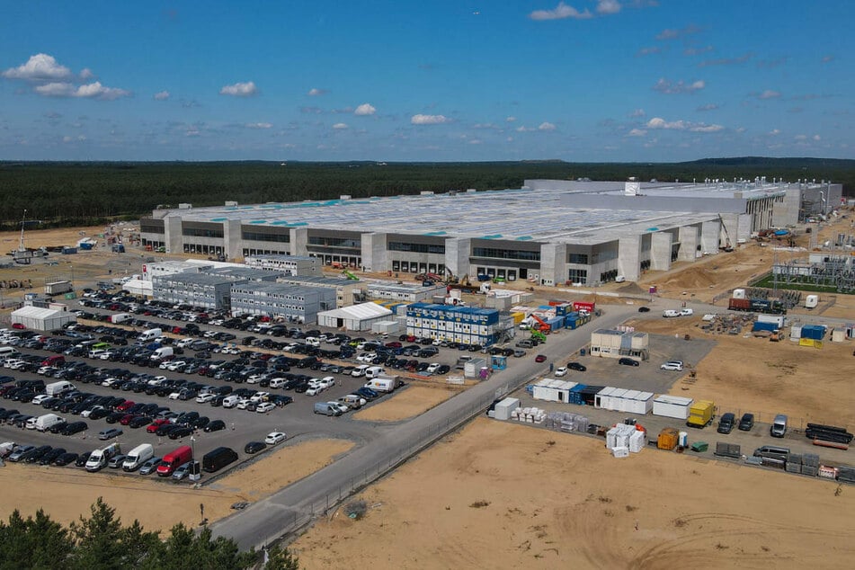 Die Tesla-Gigafactory in Grünheide bei Berlin soll voraussichtlich Ende 2021 die Produktion aufnehmen.