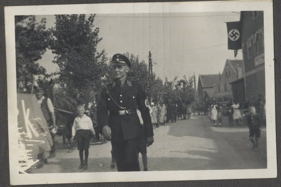 Kurt Schreiber in seinem Heimatort Flemsdorf bei Leipzig.