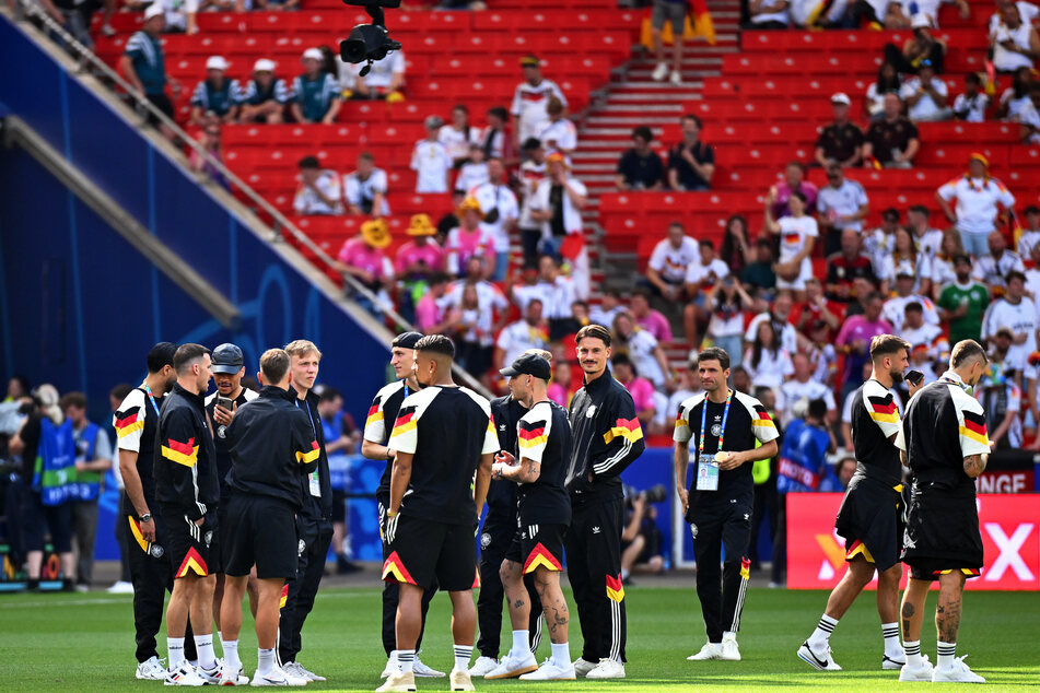 Die deutsche Nationalmannschaft ist in Stuttgart angekommen.