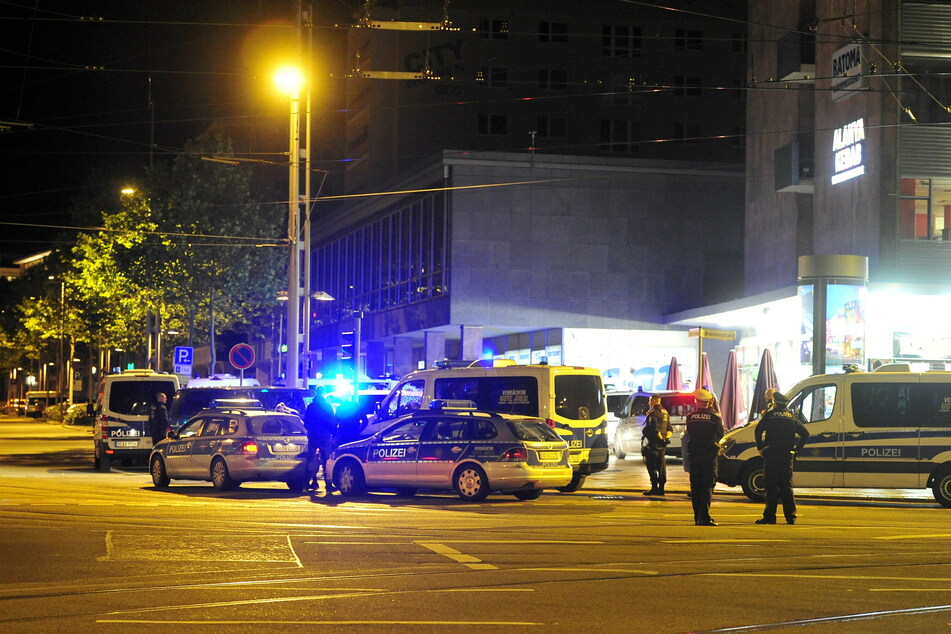 Im Bereich Brückenstraße/ Straße der Nationen kam es in der Nacht zu Sonntag zu mehreren Auseinandersetzungen. (Archivbild)