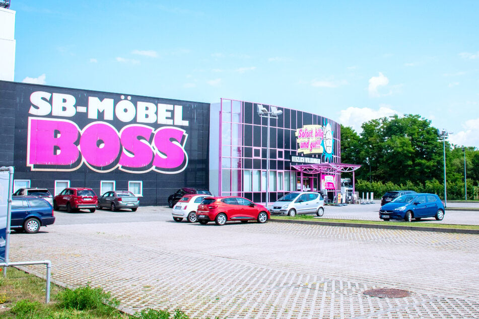 SB-Möbel Boss Dessau