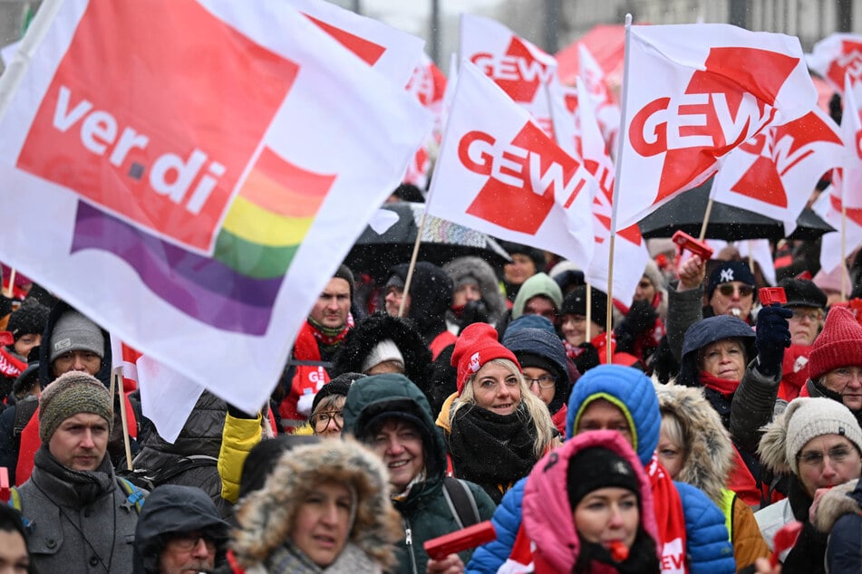 Die GEW und ihre Lehrerschaft bereiten Protestwellen vor.