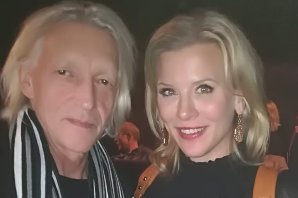 Rainer König mit seiner Schauspielkollegin Eva Habermann (44) bei der Filmpremiere in Berlin.