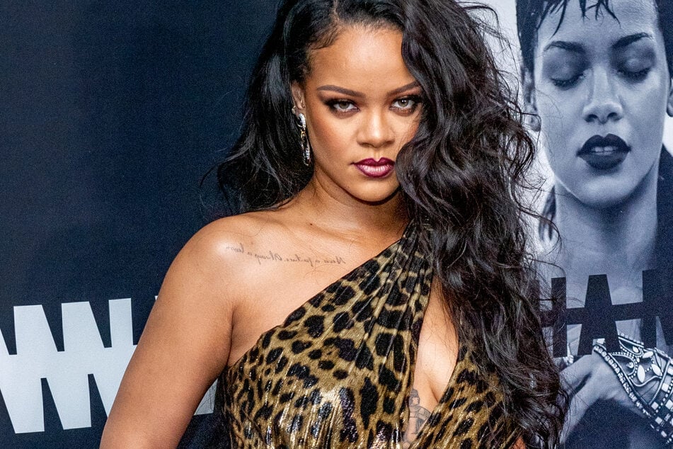 Rihanna is in her lioness era with her latest street-style fit.