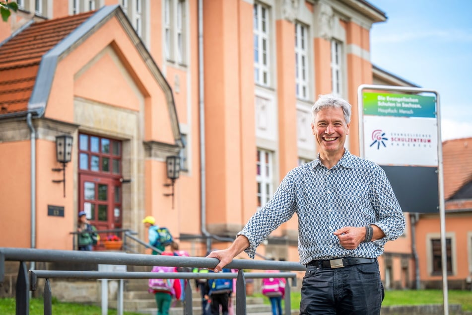 Falk Wenzel (55) ist seit acht Jahren Geschäftsführer des Schulvereines.