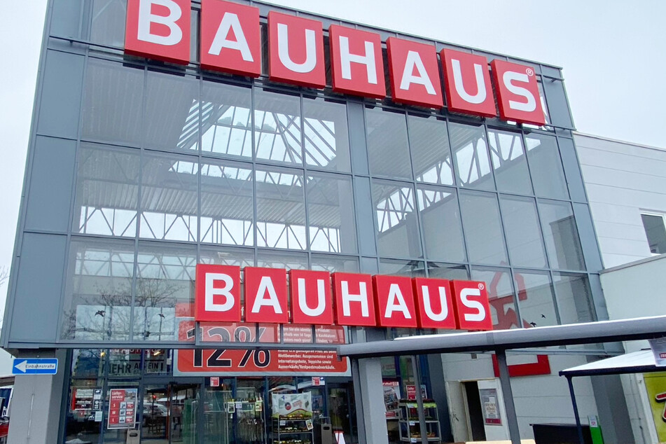 BAUHAUS Dessau in der Ernst-Zindel-Straße 1.