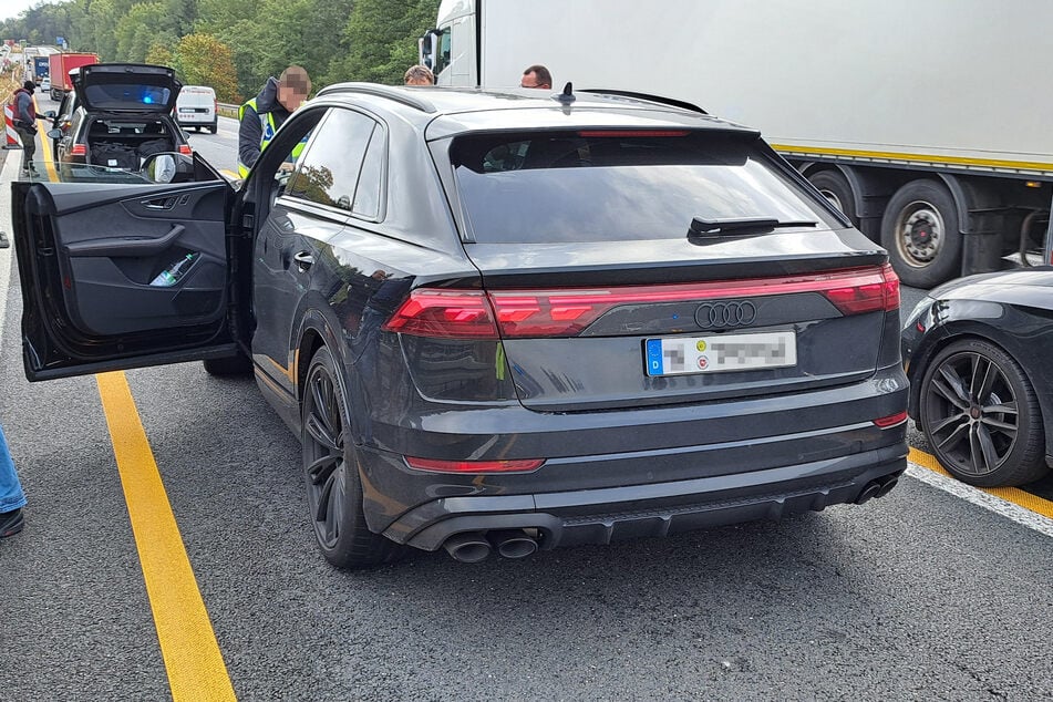 Dresden: Baustellen-Stau wurde ihm zum Verhängnis: Mann auf Drogen in geklautem Luxus-Audi geschnappt