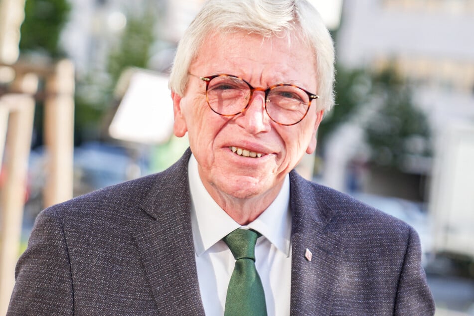 Hessens Ministerpräsident Volker Bouffier (69, CDU) betonte, dass seine Partei den Willen habe, die nächste Bundesregierung zu bilden.