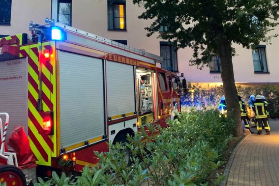 Die Feuerwehr Bad Salzuflen rückte am Montag zu einem Einsatz im Altenheim aus.