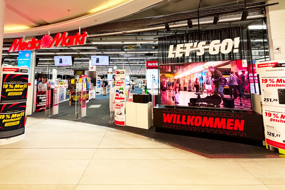 Bei MediaMarkt und Saturn bekommt Ihr Donnerstag (1.10.) die Mehrwertsteuer geschenkt.