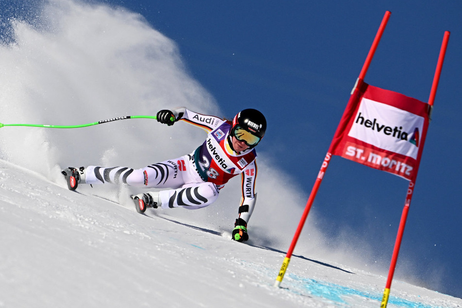 Tor und Ziel verfehlt: Skirennfahrerin Kira Weidle (26) ist am Sonntag beim Abfahrtsrennen in St. Moritz ausgeschieden.