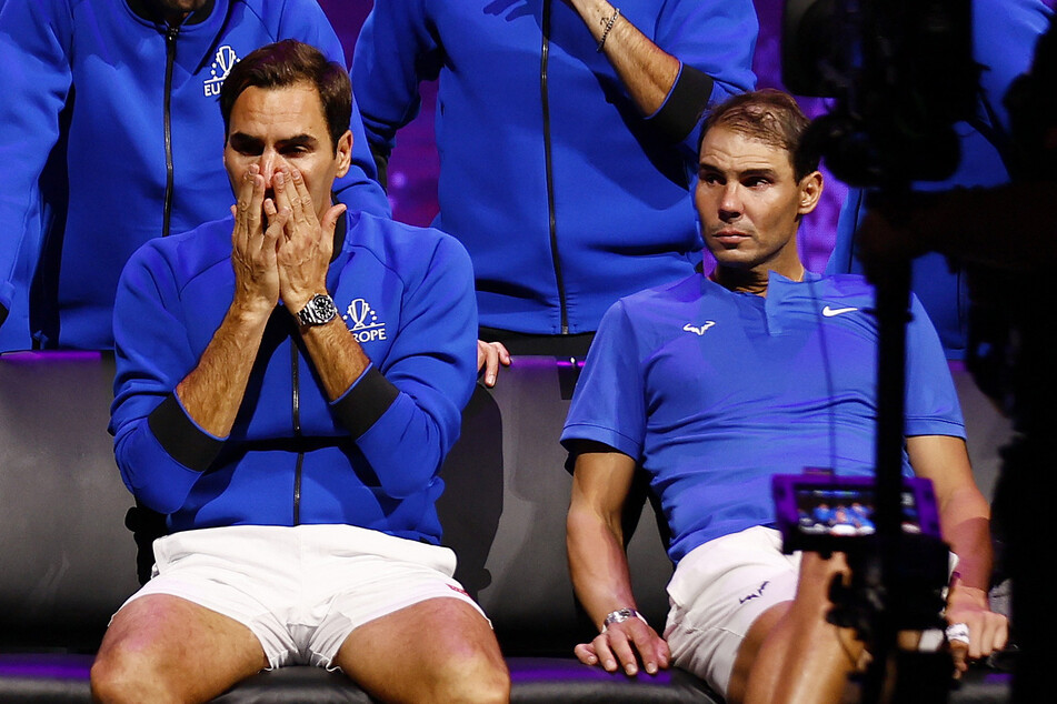 Federer and his great rival Nadal shared an incredibly touching moment at the end of the match.