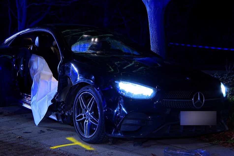 Der Mercedes ignorierte die Anhaltezeichen der Polizei und verursachte mehrere Unfälle.