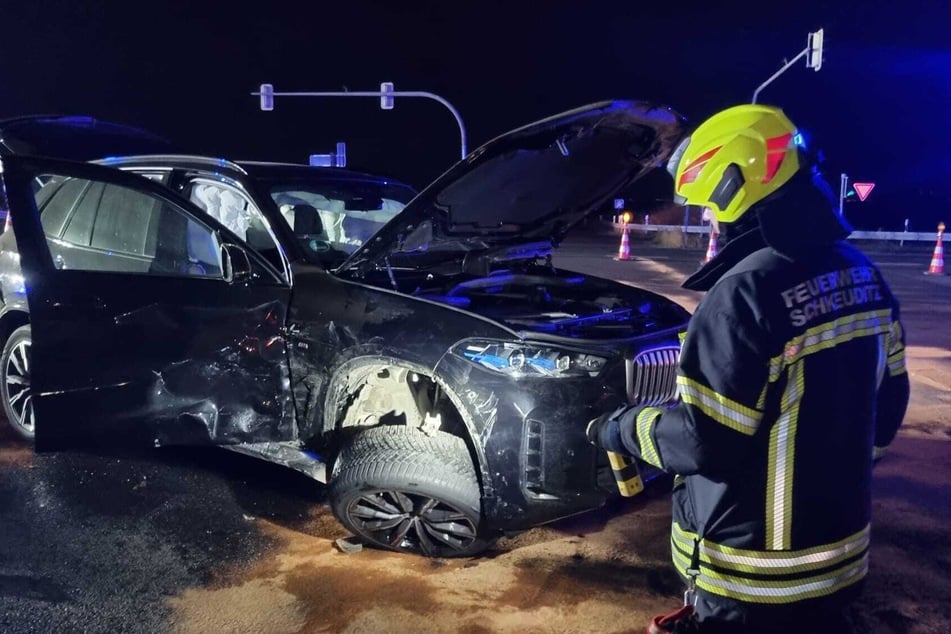 An beiden Unfallwagen entstand Totalschaden.
