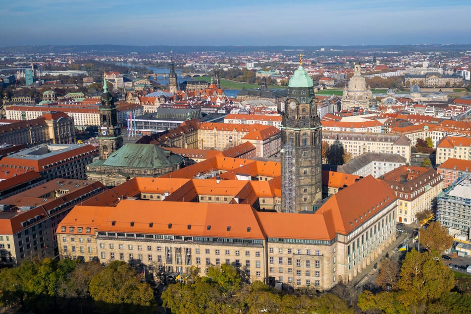 Fast vier Millionen Euro gab die Stadtverwaltung vergangenes Jahr für externe Gutachten aus.
