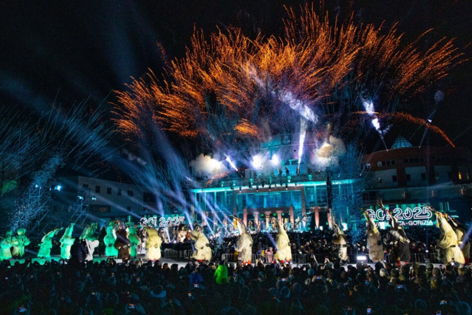 Zur Eröffnung des Kulturhauptstadtjahres in Nova Gorica/Gorizia gab es ein großes Feuerwerk.