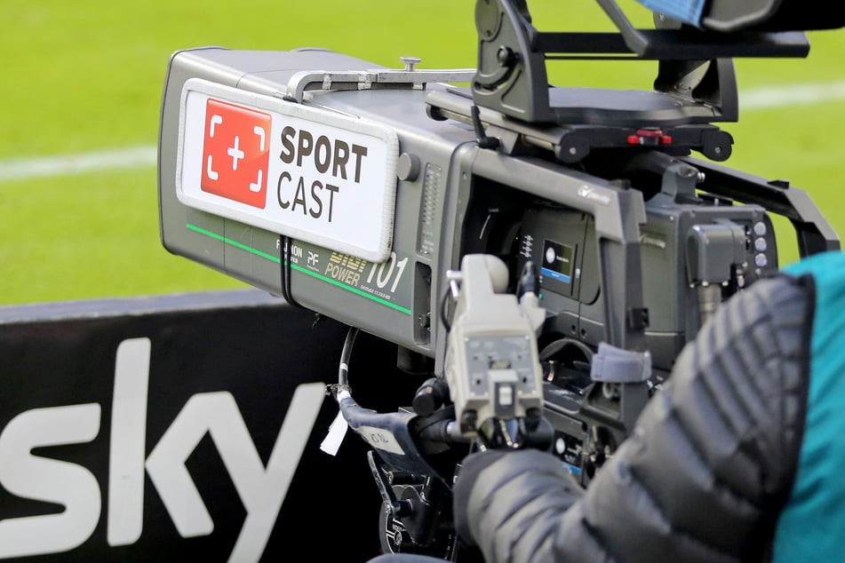 Pay-TV-Sender Sky überträgt das Auswärtsspiel der Dynamos im Saarland.
