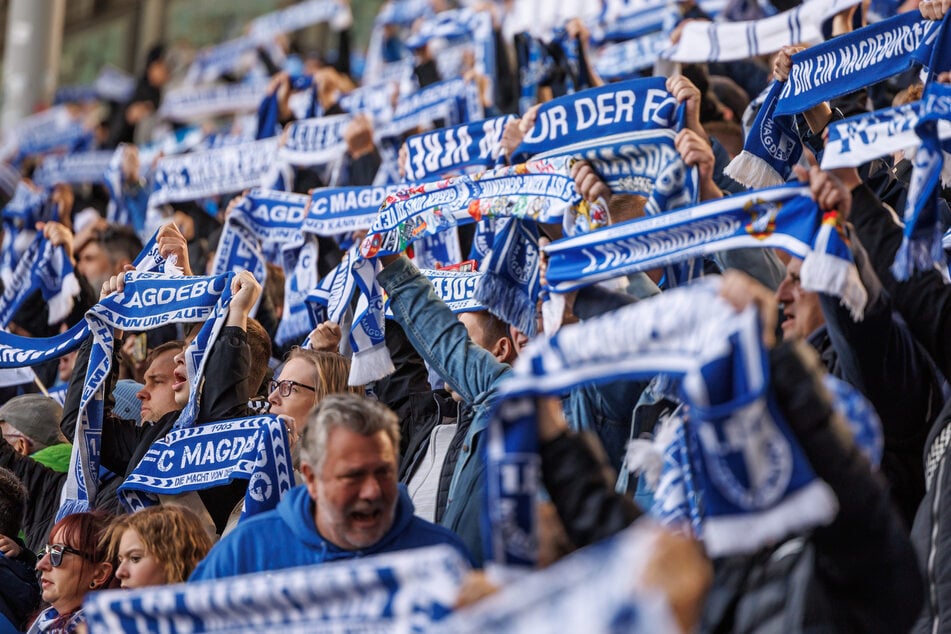 Knapp 22.000 Zuschauer verfolgten das Match in der Avnet-Arena.