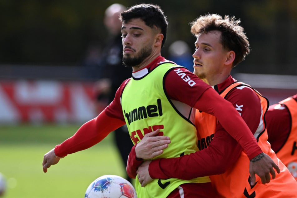 Muss Rav van den Berg (r.) aus der Not heraus schon am Samstag in Bremen spielen?