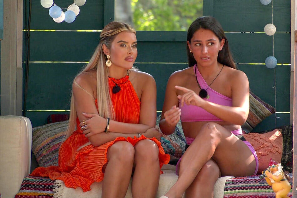 Aurelia Lamprecht (r.) ist nach dem Gespräch mit Cosimo aufgelöst.