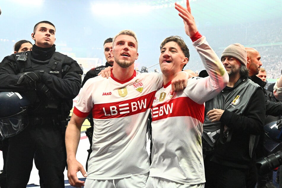 Angelo Stiller (24, r.) überragte im DFB-Pokalfinale am Samstagabend.