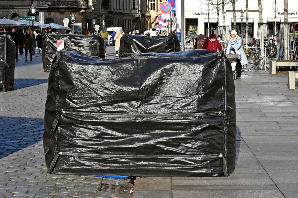Kosten für Terrorsperren in Dresden: Das fordern mehrere Fraktionen jetzt von OB Hilbert