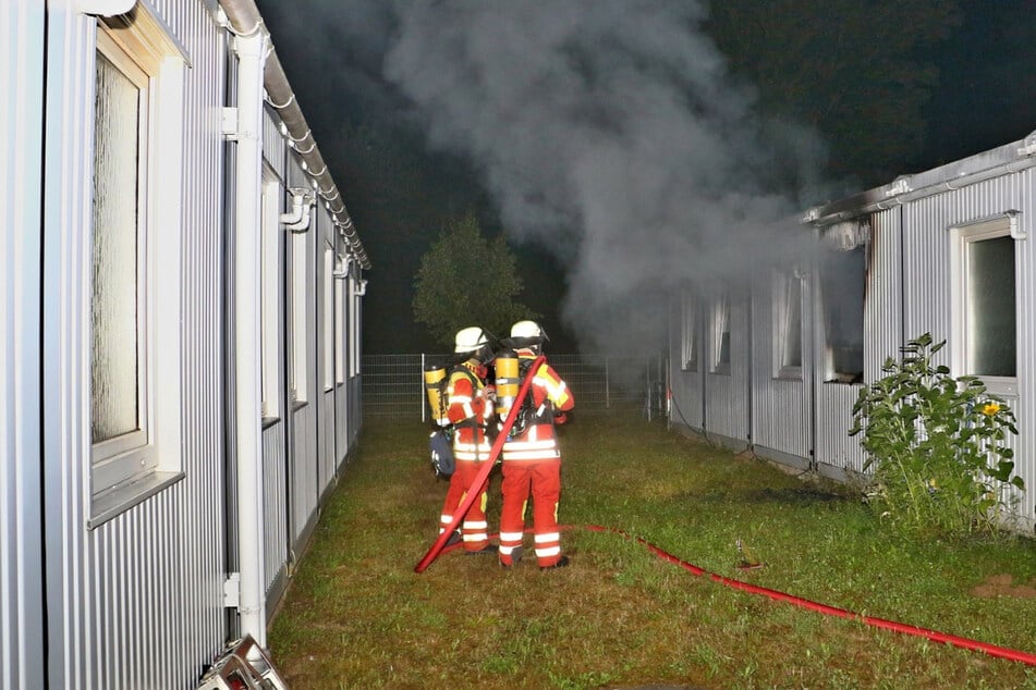 Ein Anwohner meldete den Vollbrand am frühen Freitagmorgen.