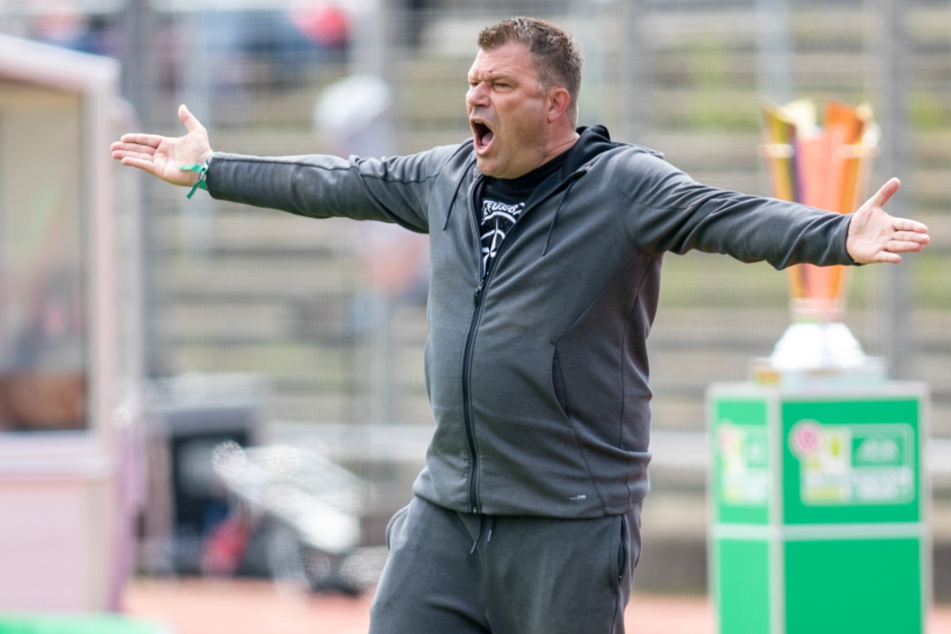 BFC-Coach Christian Benbennek (49) dürfte nicht begeistert von den Auflagen des DFB sein.