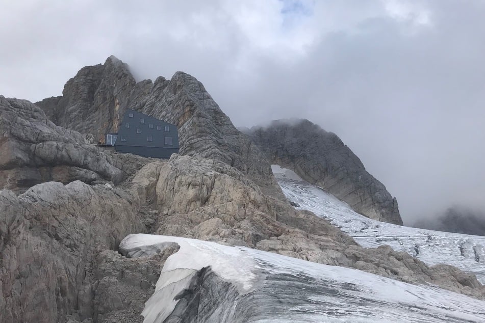 Blick auf den Gletscher auf dem Hohen Dachstein mit dem Bereich, in dem es zu der Rettungsaktion kam.