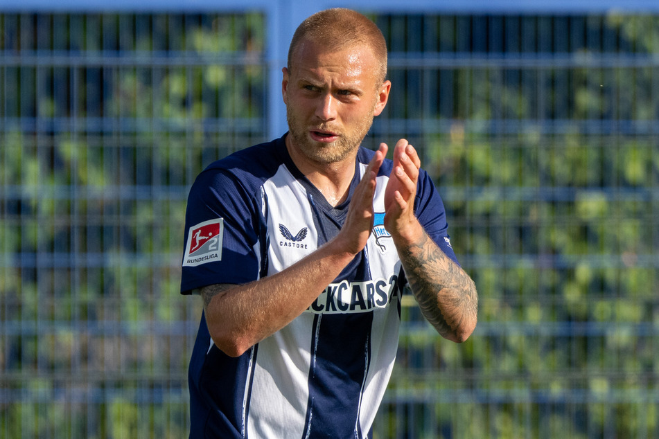 Jon Dagur Thorsteinsson (26) hat das üble Foul gut überstanden und ist einsatzbereit.