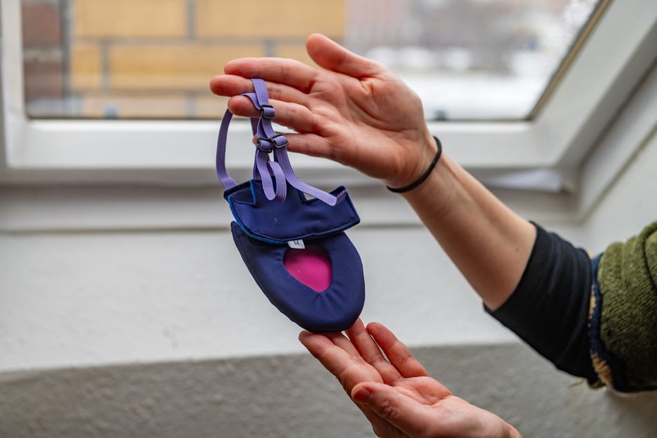 "Taubenschlüppis" sind bei Pflegestellen der Hit, wenn es darum geht, den kranken Tieren in der Wohnung auch mal freien Flug zu ermöglichen.