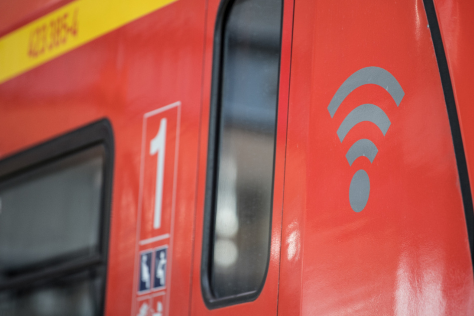 Der Fahrgastverband Pro Bahn Mitteldeutschland wünscht sich eine dauerhafte, direkte Anbindung an den Fernverkehr für Chemnitz.