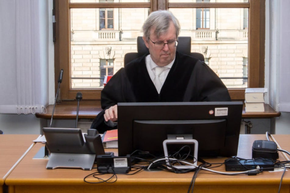 Führt den Prozess: Landgerichts-Vizepräsident Hans Jagenlauf.