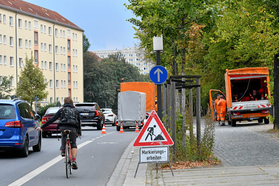 Radweg statt Parkplatz? Das Terrassenufer in Richtung Innenstadt.