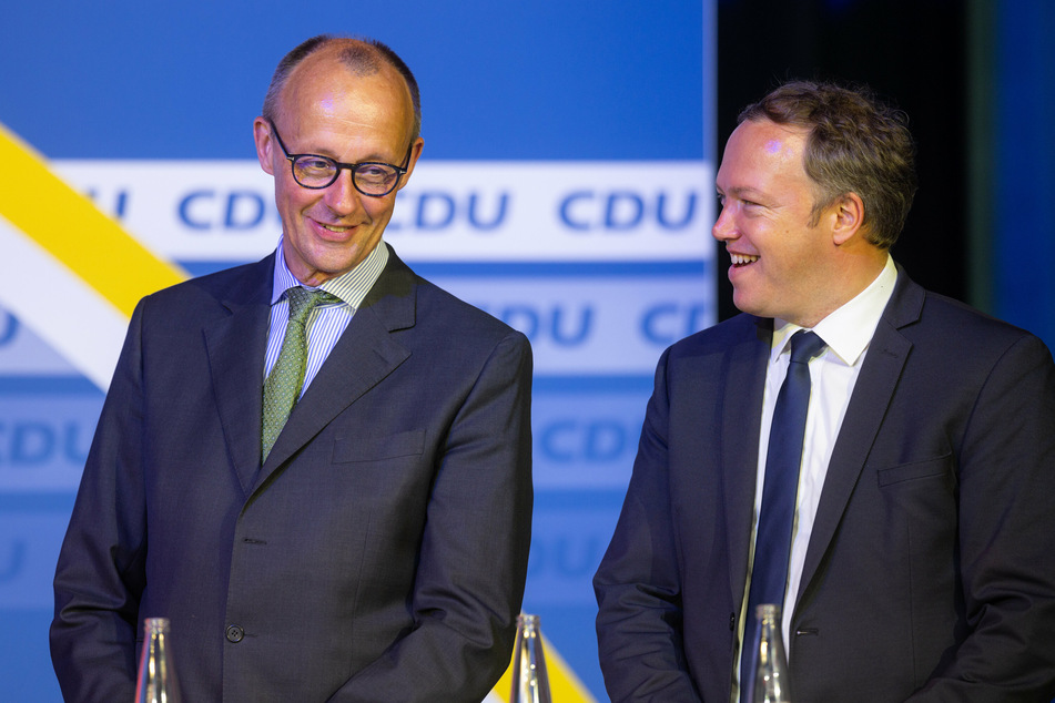 Thüringens CDU-Fraktionschef Mario Voigt (45, r.) hat sich im Thüringer Landtag angriffslustig gezeigt.