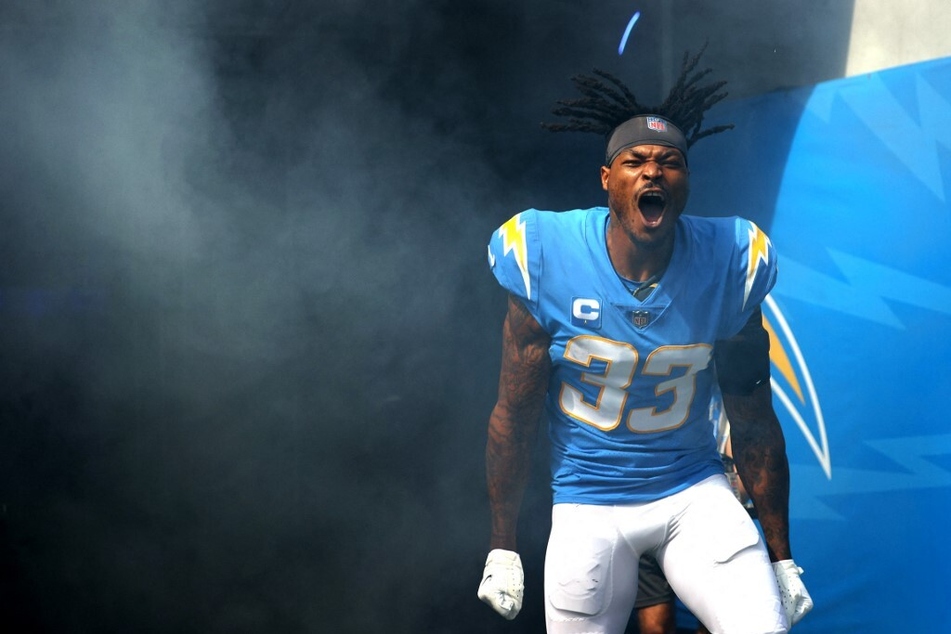 Derwin James makes history with record-breaking Chargers extension