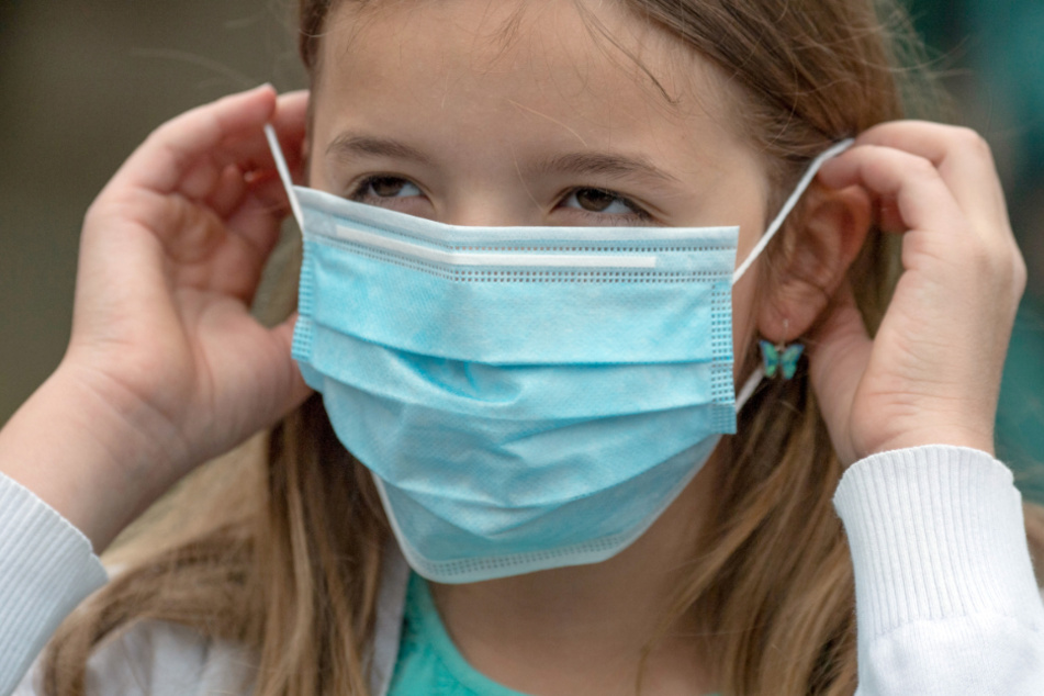 An Frankfurts Schulen besteht nun Maskenpflicht (Symbolfoto).