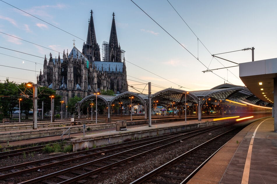 Vatertags-Eskalation in Köln: Polizist wird krankenhausreif geschlagen